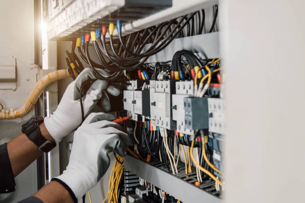 Best Emergency Electrical Repair  in Dimondale, MI
